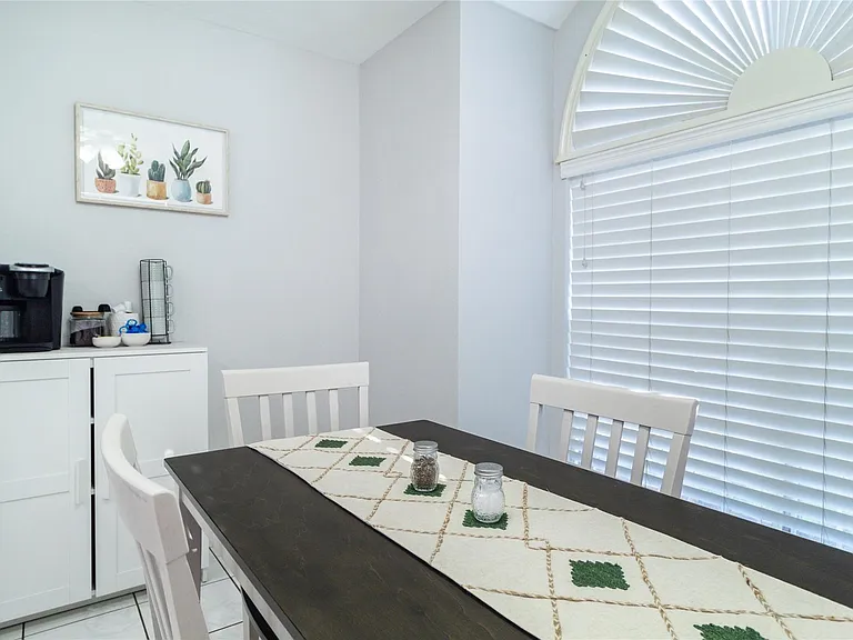 13414 Creek Springs Dr — Photo 13