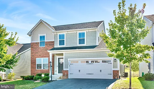 124 Emperor Dr Photo 1