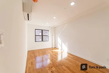 Rented by FLATS & PADS LLC