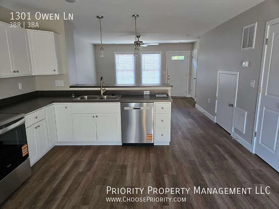 New Build - New Price! 3BR 2.5BA Townhome, Harrisonburg — Photo 3