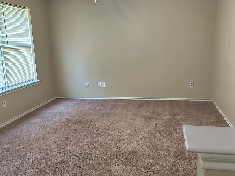 129 Jefferson Dr — Photo 17