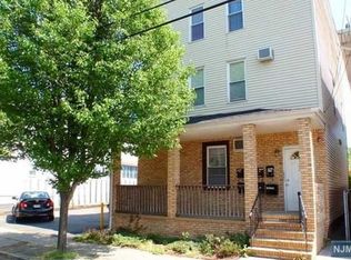 122 Clinton Pl 3RD-UNIT 6, East Rutherford, NJ 07073