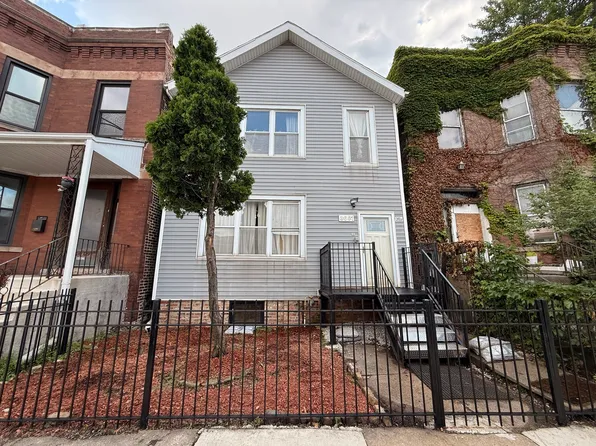 3651 S Archer Ave, Chicago, IL 60609