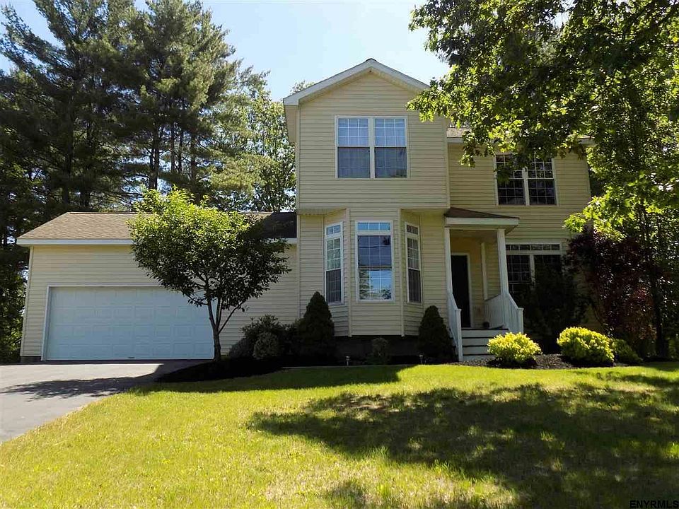 1st image of 2 Madeline Dr