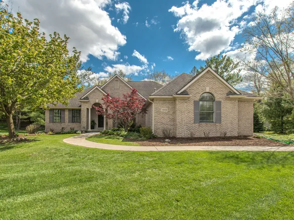 1453 Waterways Dr, Ann Arbor, MI 48108