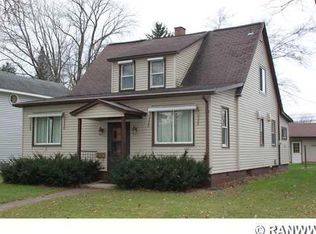 1513 Wilson St, Menomonie, WI 54751