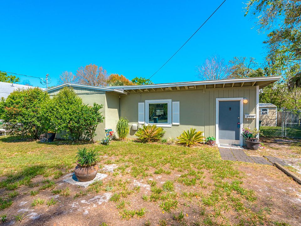 1st image of 3939 PEACH Drive E