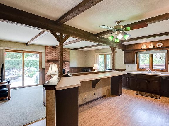5th image of 10208 10th Avenue Cir