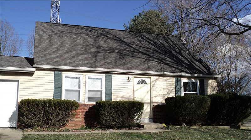 1st image of 1733 N Mutz Dr