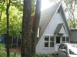 48 S Shore Dr, Middletown, NY 10940