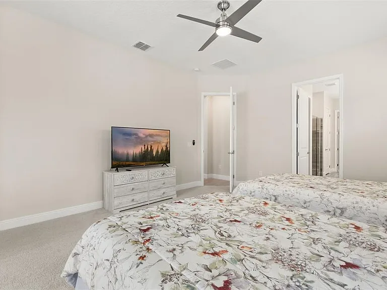 8373 Ludington Cir — Photo 44