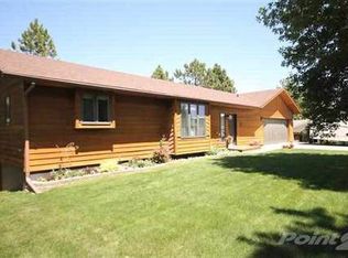 1409 Pine View Dr, Sturgis, SD 57785