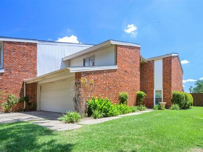 2946 Woodcroft Cir, Carrollton, TX, 75006