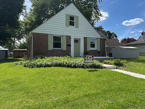 4th image of 159 Taylor Ave