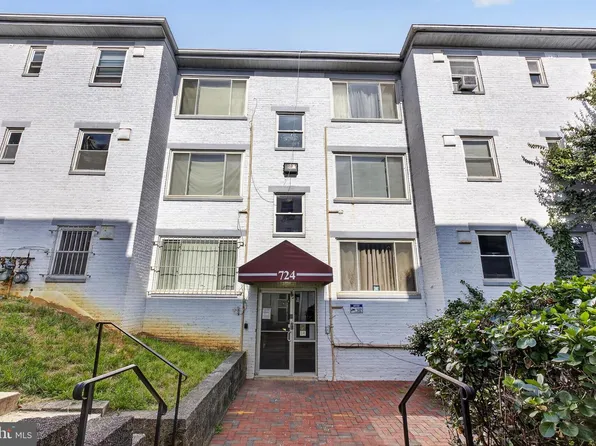 724 Brandywine St SE APT 103, Washington, DC 20032