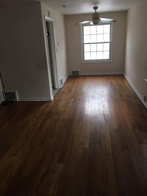 1st image of 1575 E 256th St
