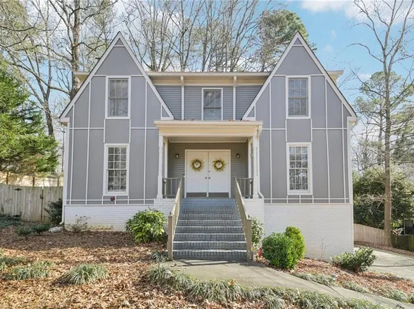 191 Saratoga Dr, Lawrenceville, GA 30044