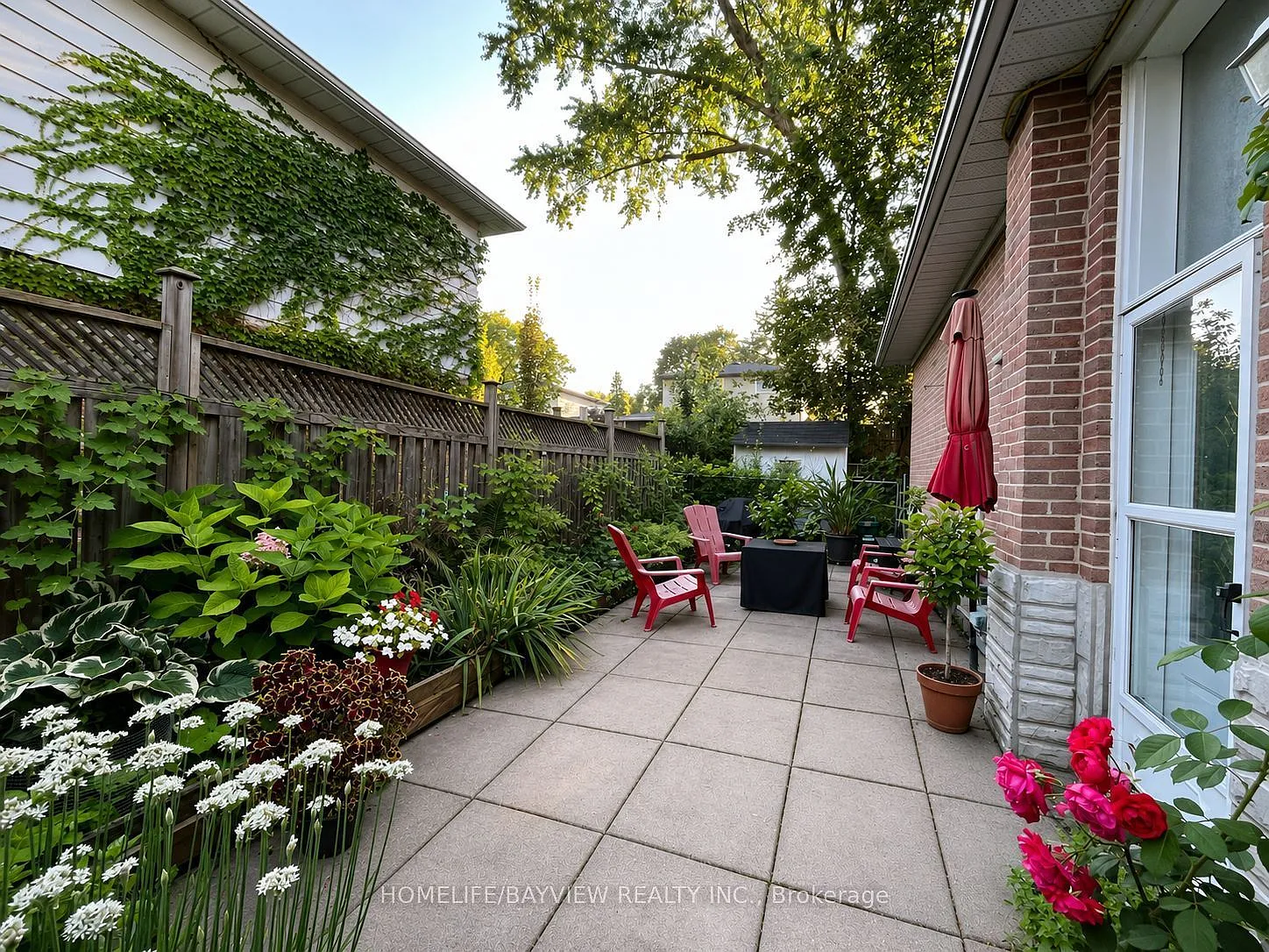 2 bed, $1,650 — Photo 2