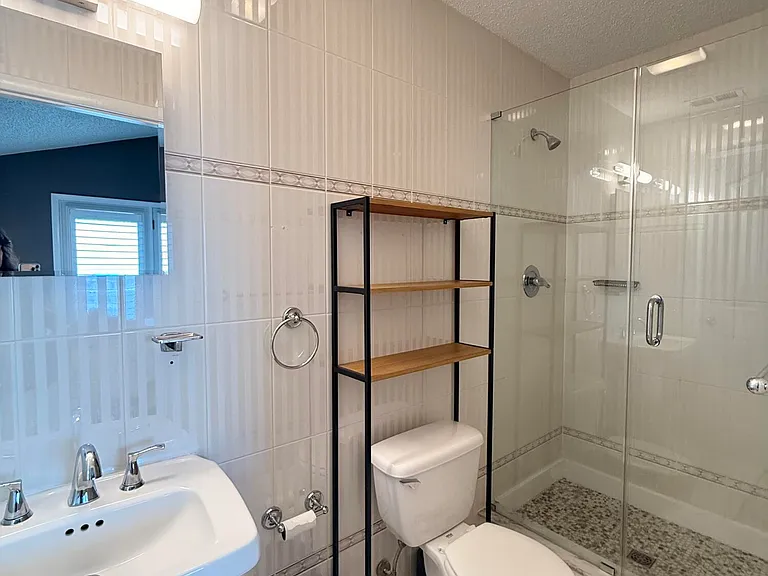1109 N Ocean Ave #A2 — Photo 18