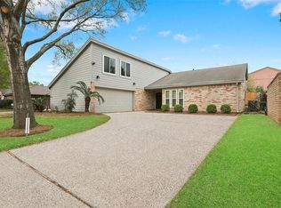 10351 Chevy Chase Dr, Houston, TX 77042