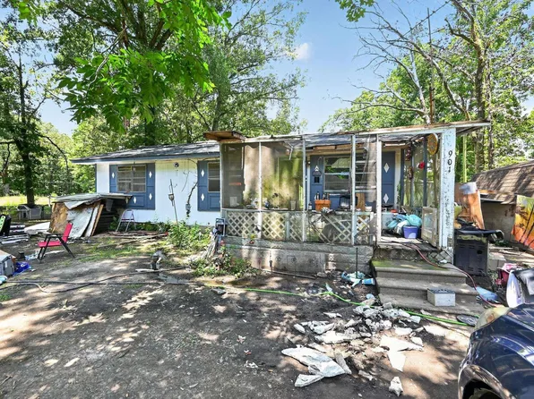 901 Mockingbird Ln, Star City, AR 71667