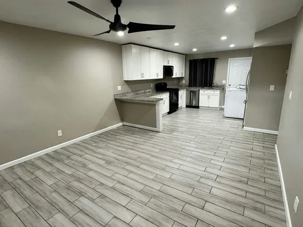 1013 E Commonwealth Pl APT 1, Chandler, AZ 85225