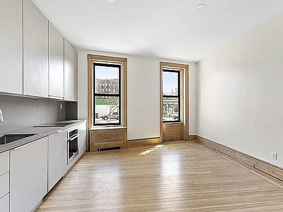 4th image of 813 Saint Nicholas Ave #1F