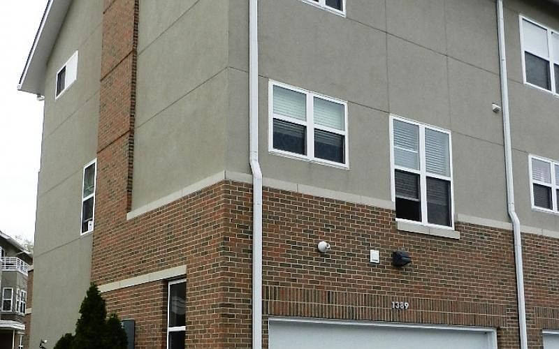 1st image of 1389 Upper Green Cir