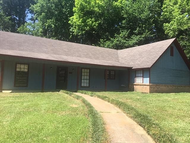 1st image of 400 Cedarwood Dr