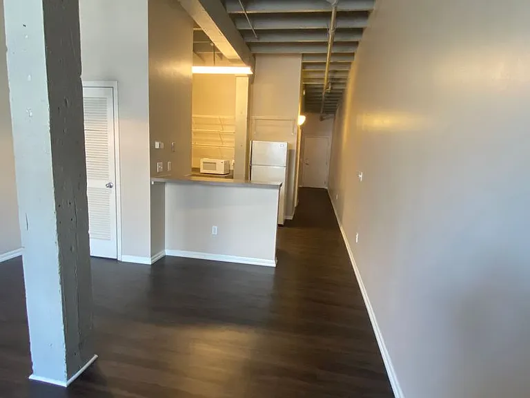 1115 Harney St — Photo 6