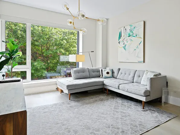 610 Warren Street image 1 of 5