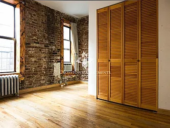 Rented by Crosstown Apartments NYC