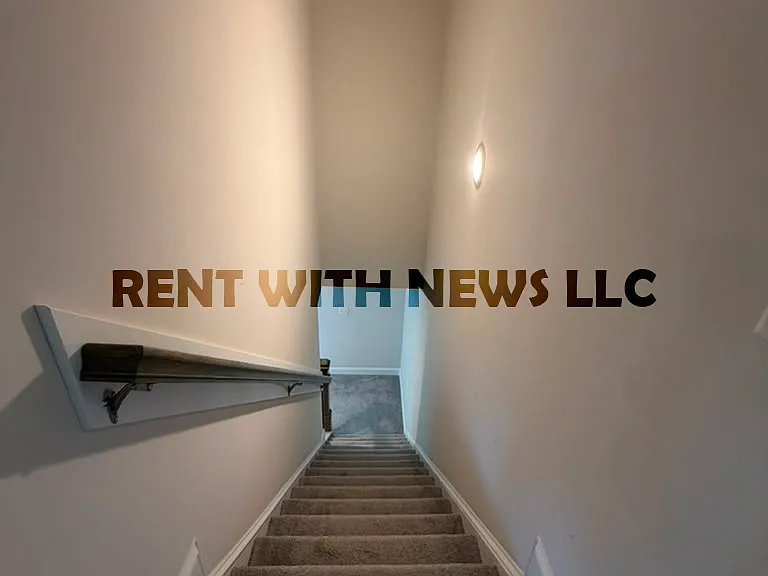 1407 Raines Meadow Dr — Photo 15