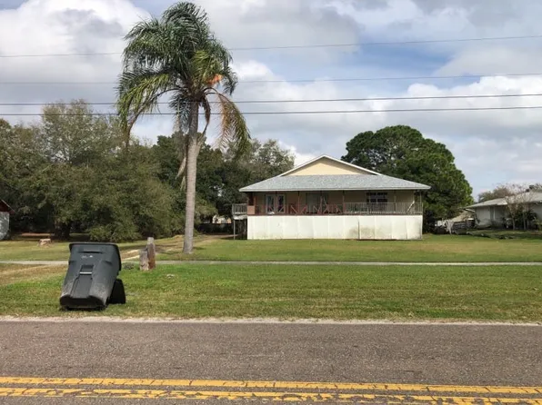 731 Shore Dr E, Oldsmar, FL 34677