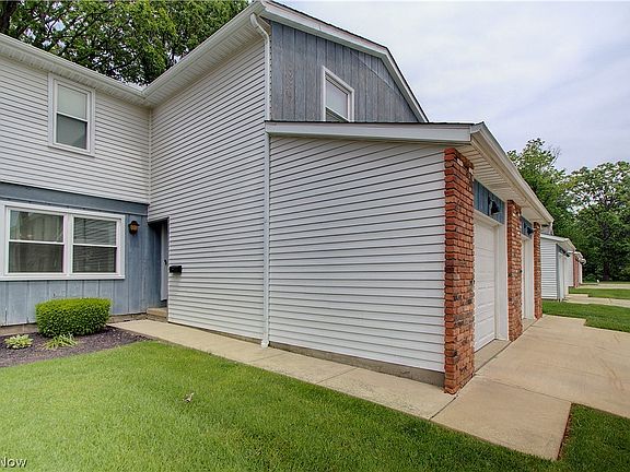 2nd image of 8225 Lancaster Dr