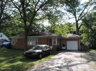 1544 Holton Rd, Muskegon, MI 49445