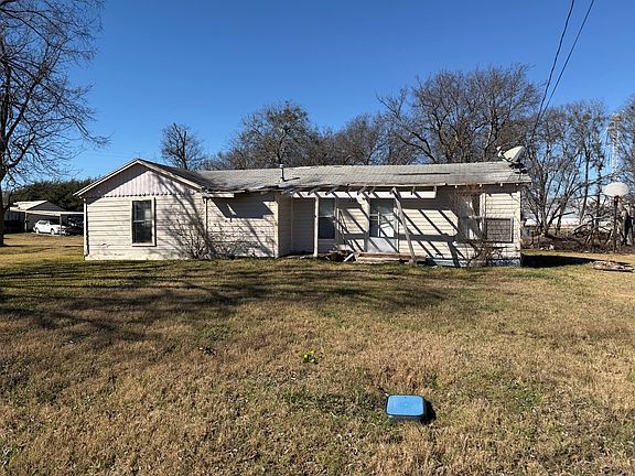 2nd image of 529 Poplar St