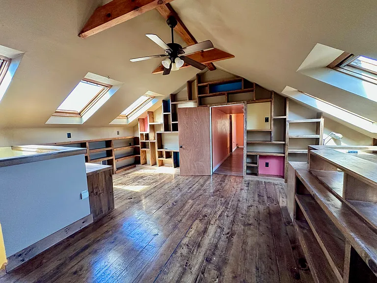 107 Franklin St #D — Photo 22