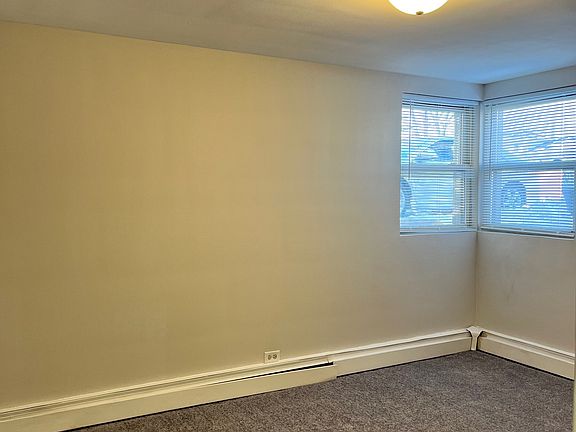 4th image of 1686 N 1st Ave #2