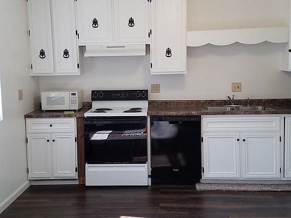 2nd image of 2505 S Camden Dr