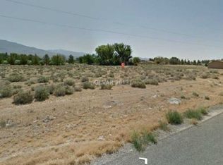 5671 Tecopa St, Pahrump, NV 89060
