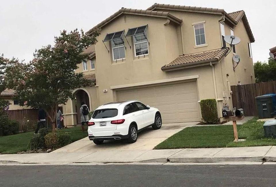 1st image of 74 Castellina Cir