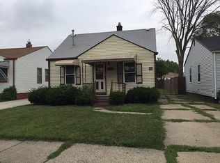 8427 Meadow Ave, Warren, MI 48089