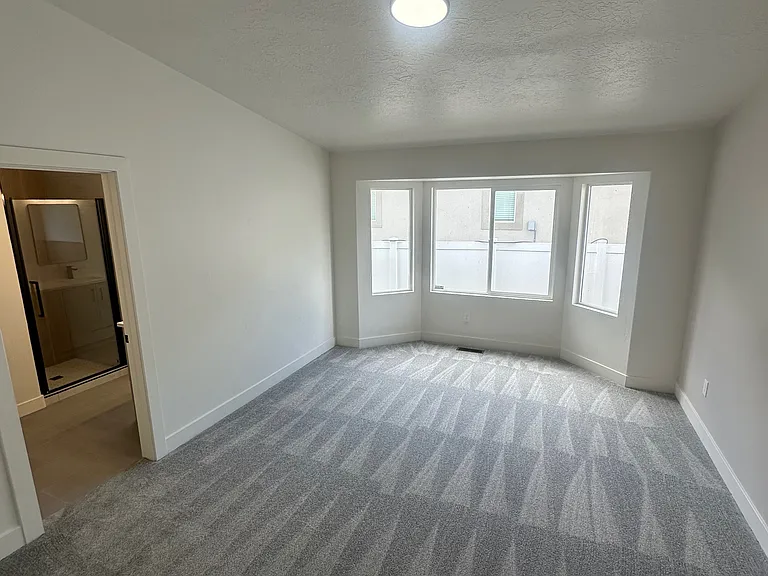 4433 W Mankato St — Photo 16