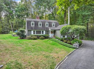 19 Tamarack Pl, Wilton, CT 06897