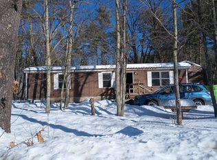 7 Langs Ln, Newmarket, NH 03857