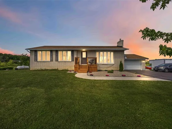 2380 Plank Rd, Saint Clair, ON N0N 1R0