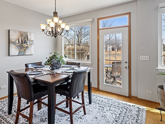 4th image of 7331 Grandview Ct