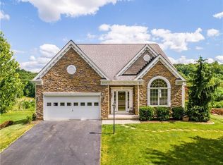 357 Providence Dr, Wexford, PA 15090