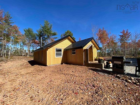 5th image of 300 Lane Cross Rd